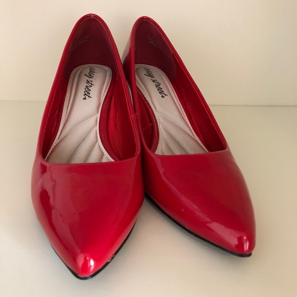 Comfortable‼️Red Patent Leather Heels - Picture 3 of 4